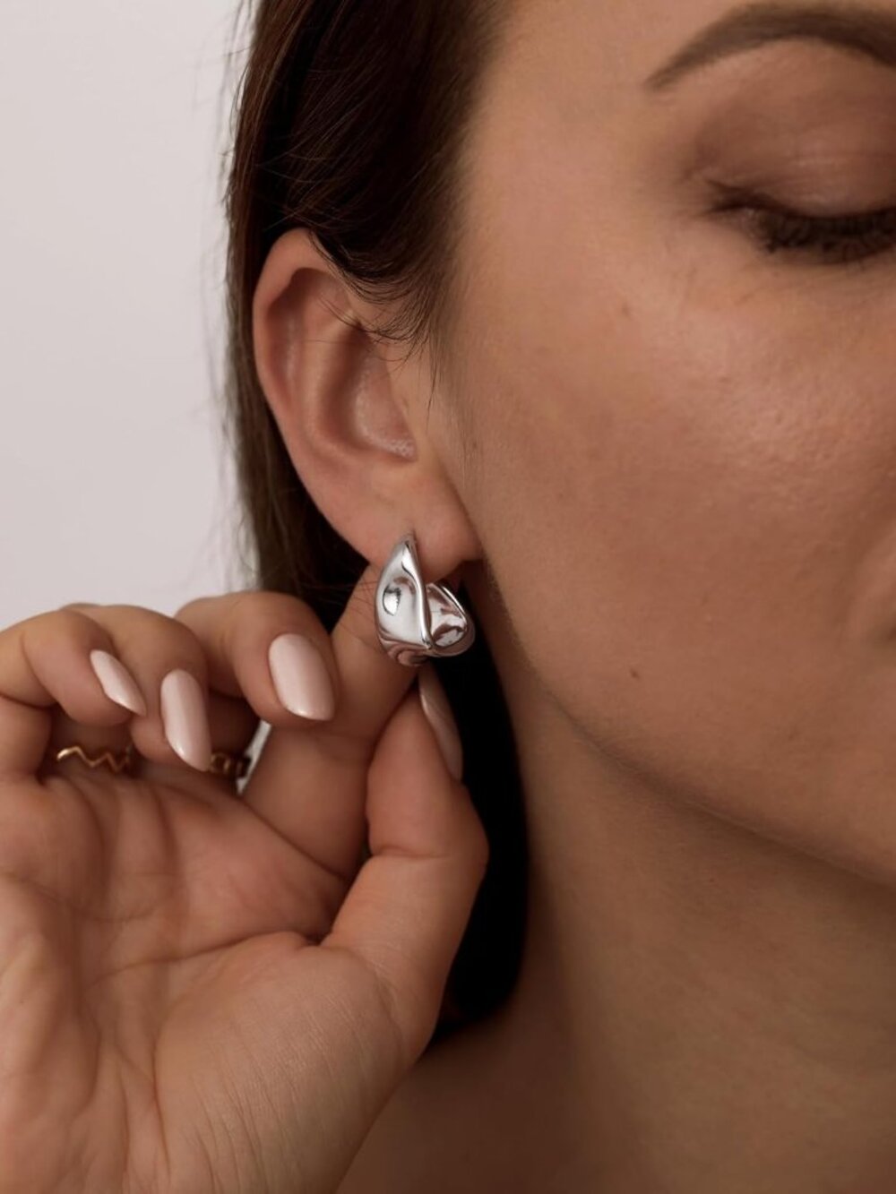 Chunky Gold Earrings for Women, 14K Gold/Silver Plated Statement Geometric Dangl - Picture 3 of 9